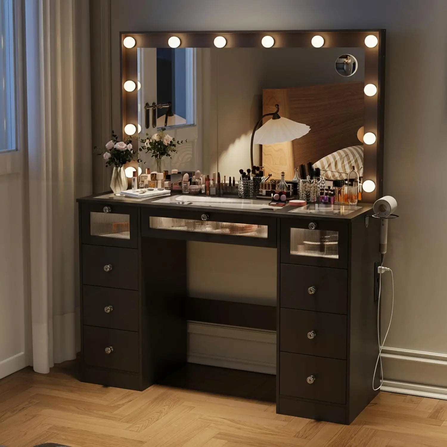 Makeup Vanity Desk with Lights and Mirror